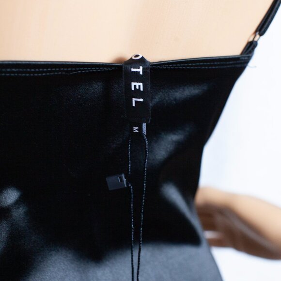 Motel Lesty Black Dress With Lace Trim - Picture 8 of 10